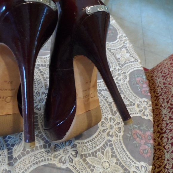Christian Dior Dark Burgundy Patent Leather Peep Toe Pumps Size 7.5M - Picture 12 of 15
